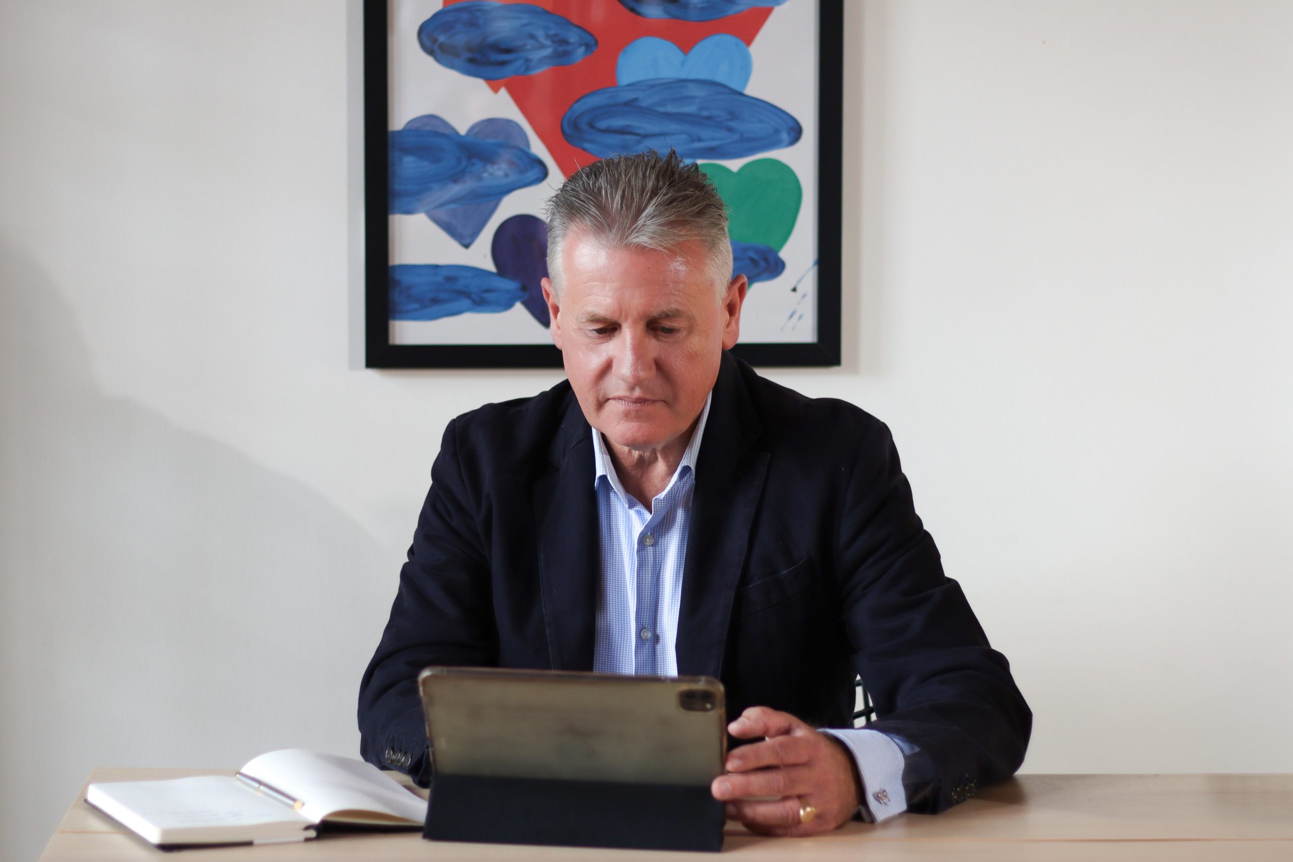 Discover why real leadership can’t be taught with a template — but must be lived. Insights from Wilf Blackburn, Serial CEO and author of Optimal Leadership.